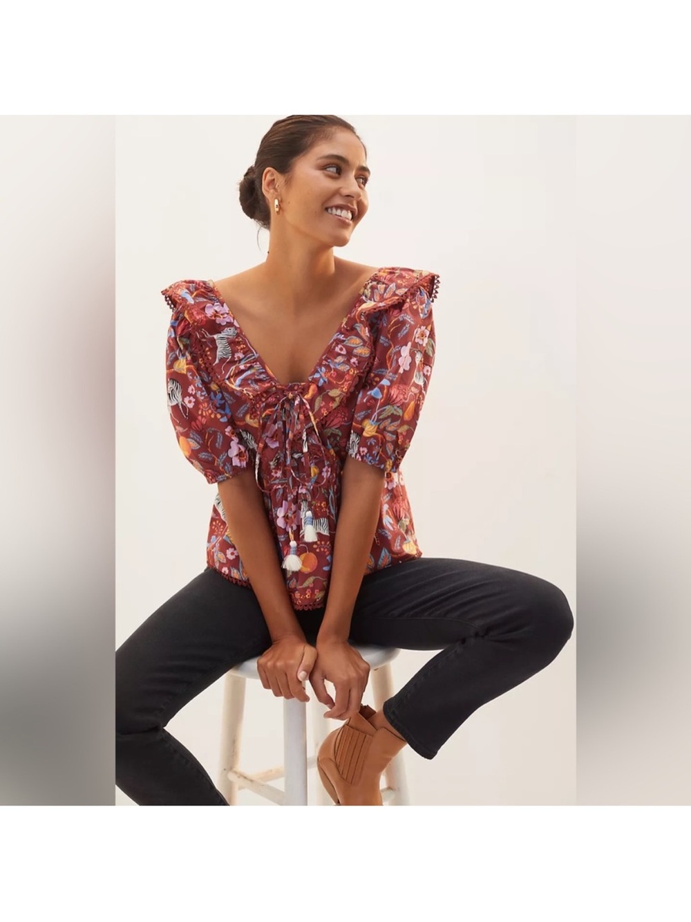Anthropologie, Maeve, Floral & Animal Ruffle, Tie-Front, Puff Sleeve Blouse